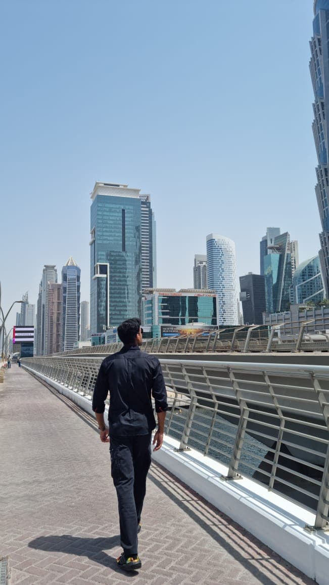 Hitanshu Khandelwal - Software Developer Hitanshu Khandelwal - Software Developer and B.Tech Student at Delhi Technological University